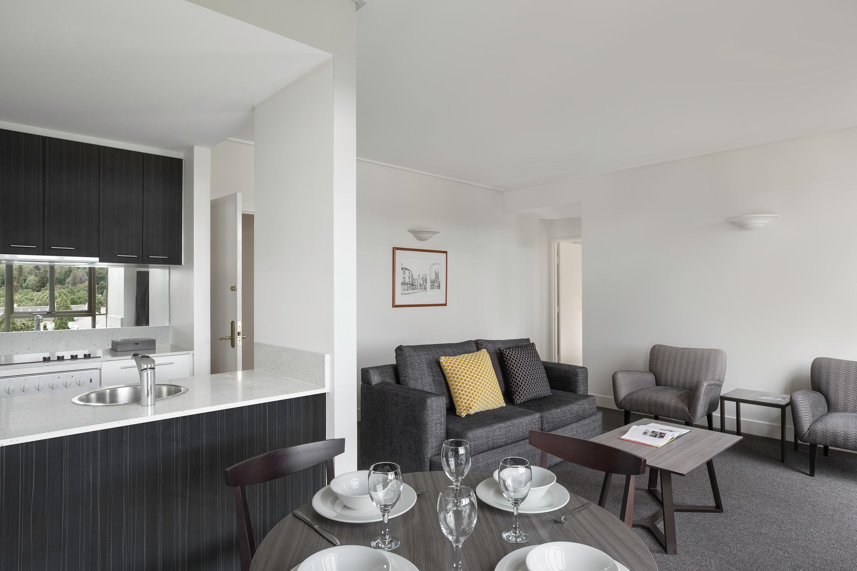 Mantra On Jolimont Melbourne Aparthotel Exterior photo